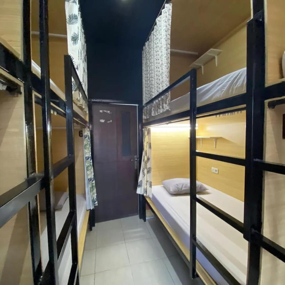 סורונג Innbox Hostel מראה חיצוני תמונה
