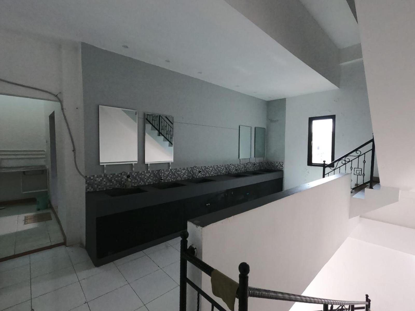 סורונג Innbox Hostel מראה חיצוני תמונה