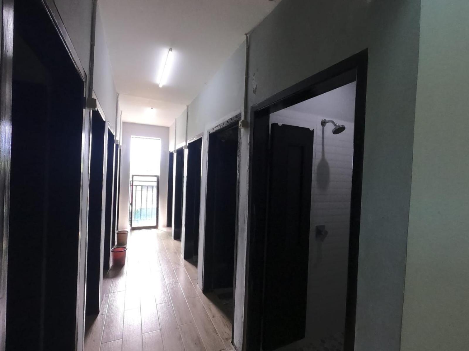 סורונג Innbox Hostel מראה חיצוני תמונה