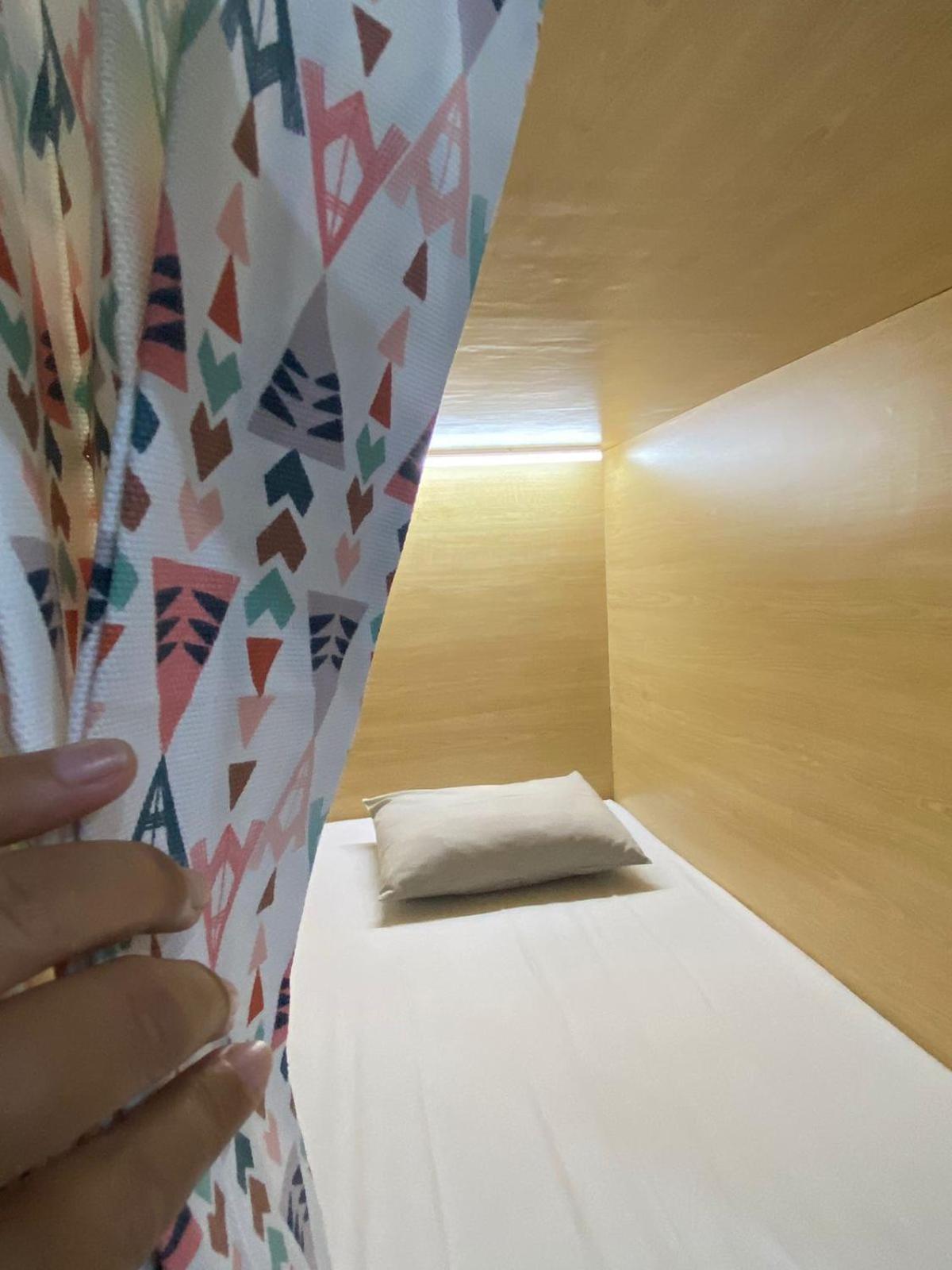 סורונג Innbox Hostel מראה חיצוני תמונה